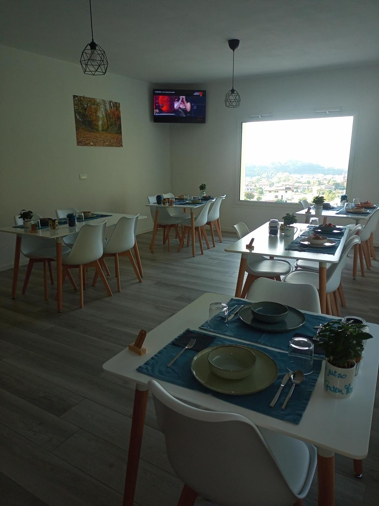 Casa Vittoria Guest House 로마노 데젤리노 외부 사진